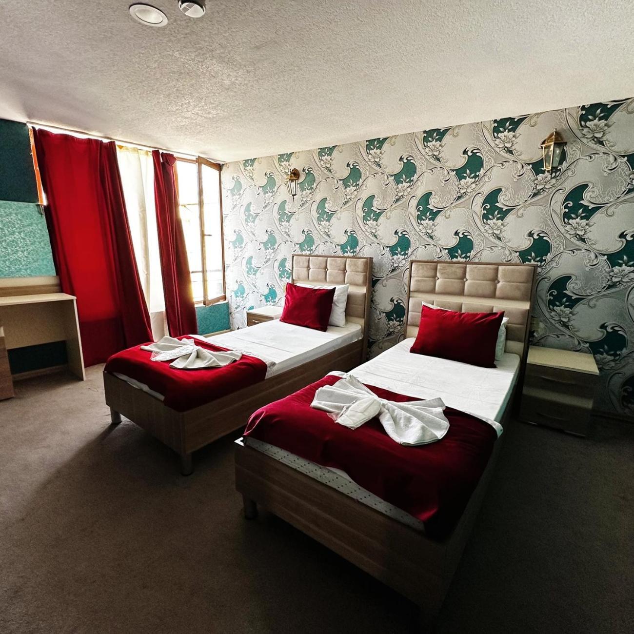באקו Avi Hotel מראה חיצוני תמונה