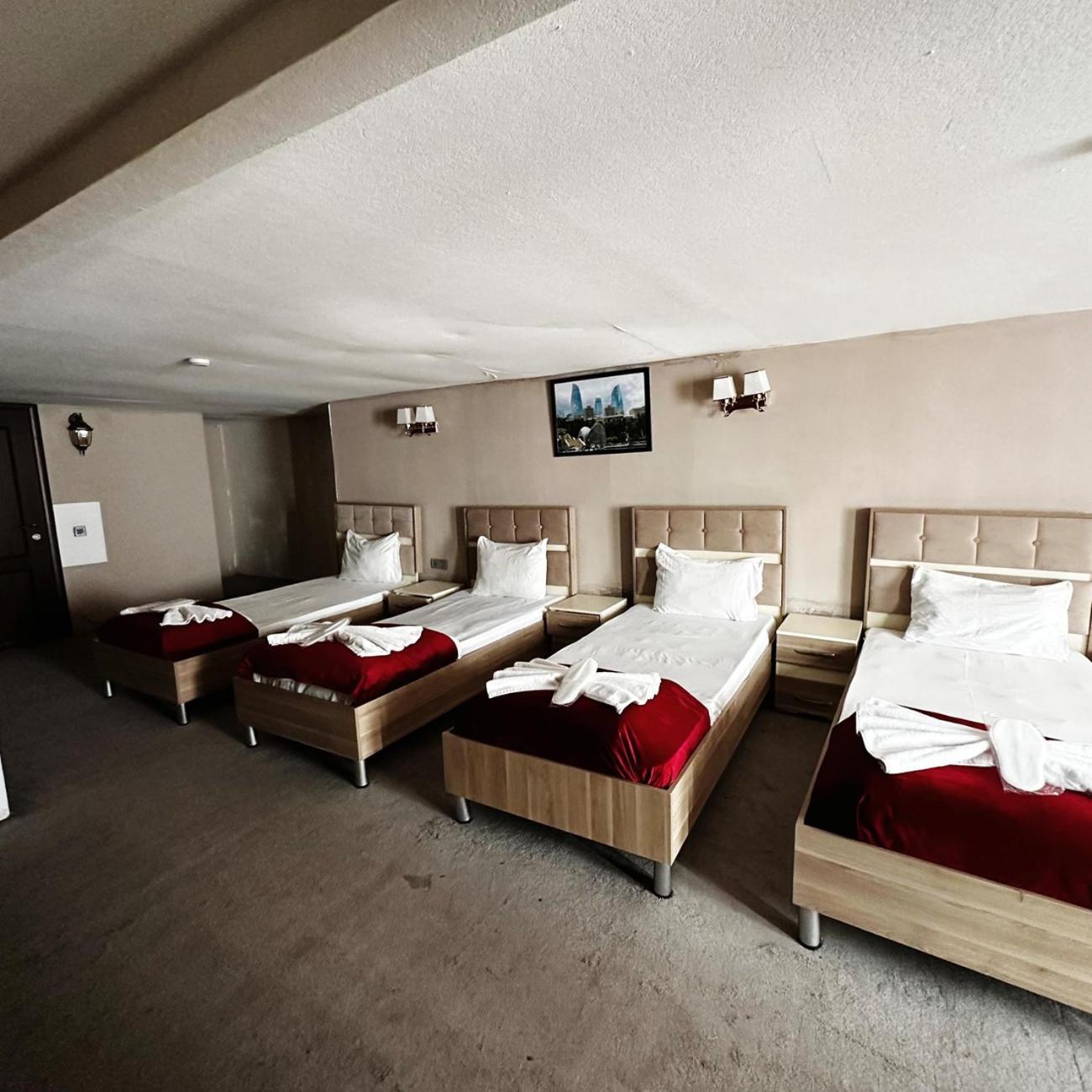 באקו Avi Hotel מראה חיצוני תמונה