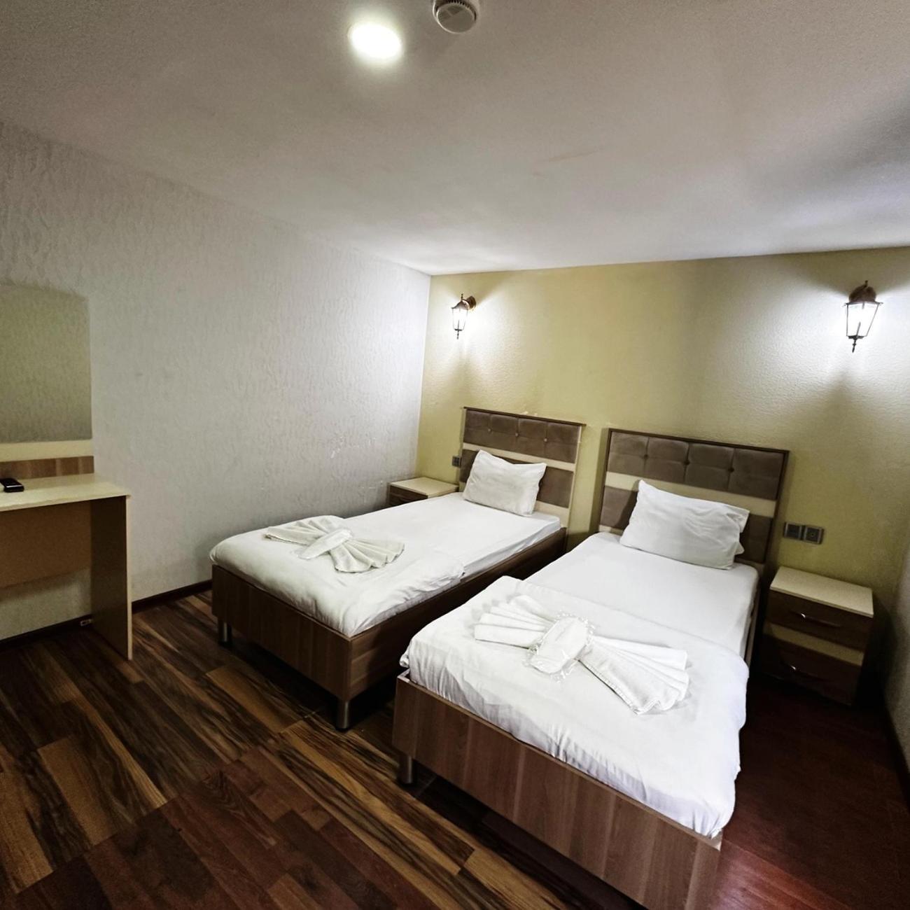 באקו Avi Hotel מראה חיצוני תמונה