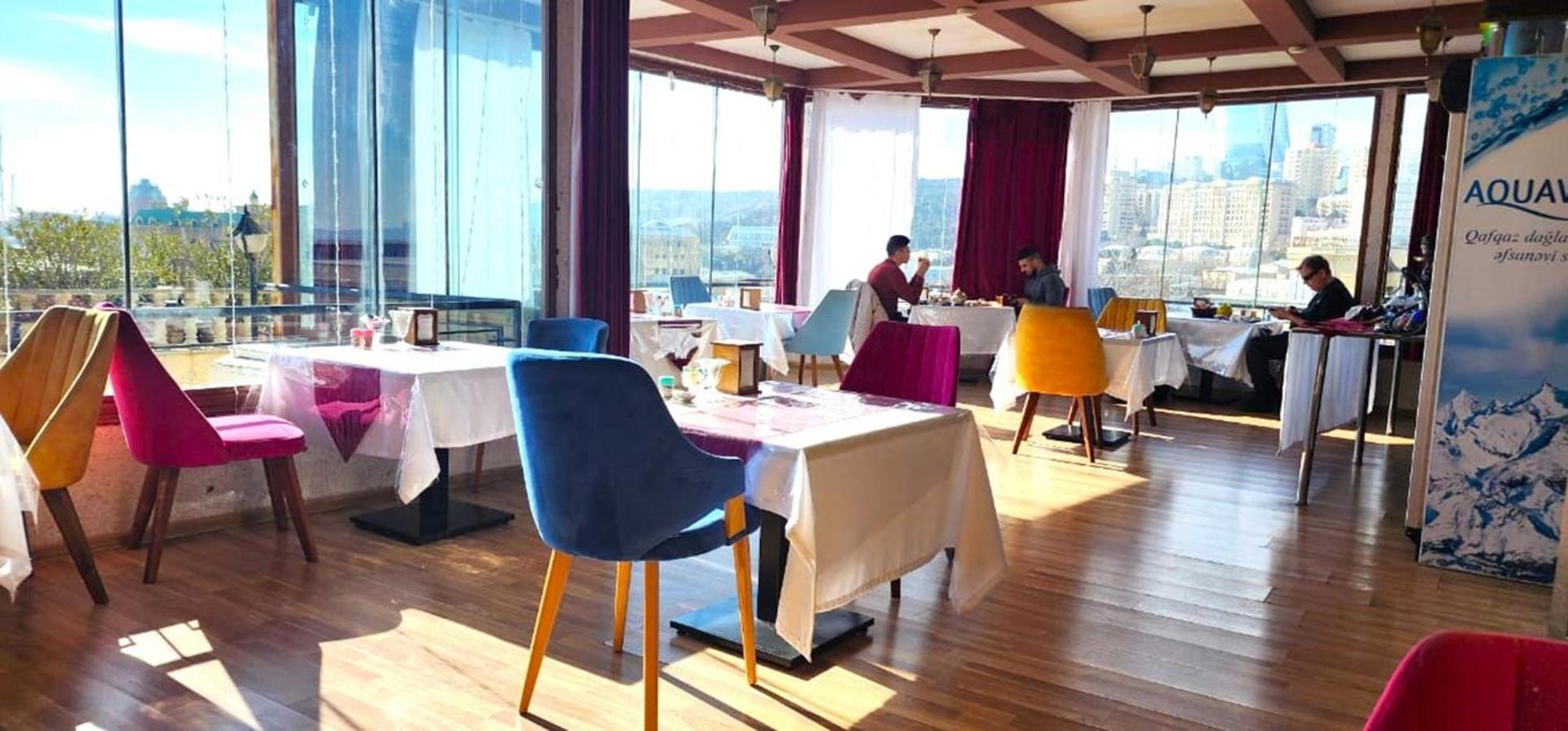 באקו Avi Hotel מראה חיצוני תמונה